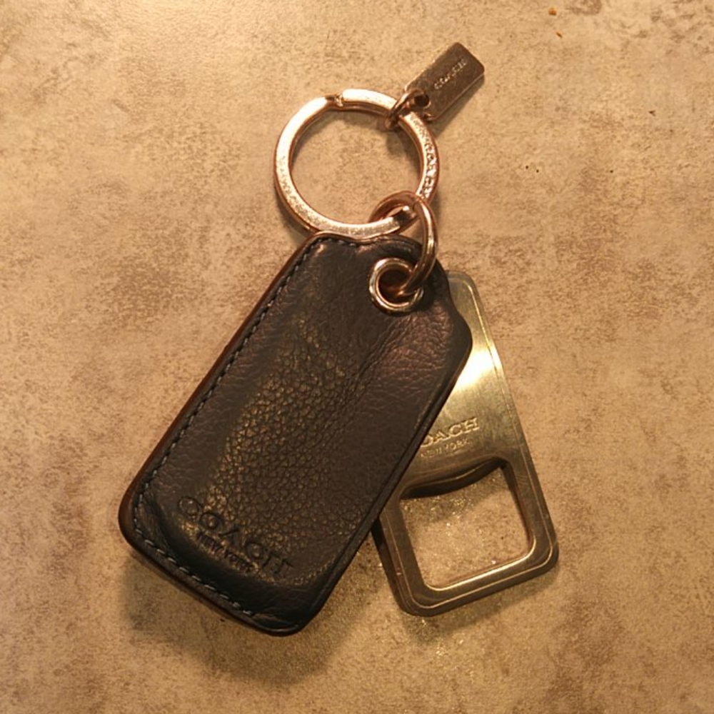Coach key chain - Picture 1 of 1